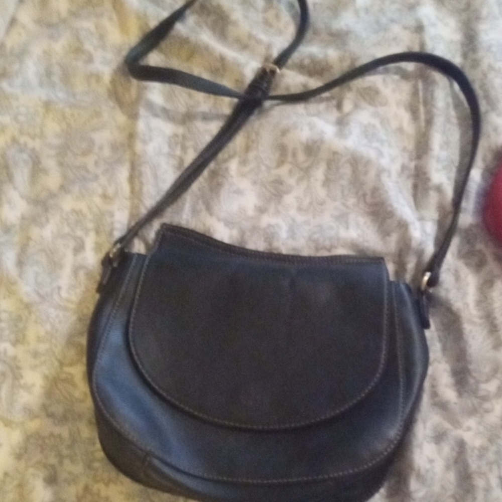 Chic Black Crossbody Bag